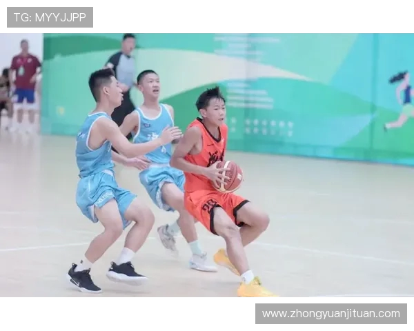 成都篮球队在锦标赛中的比赛经验与表现分析与点评