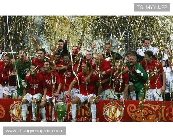 96年尤文图斯与曼联巅峰对决回顾足球历史上的经典战役与传奇瞬间 96年尤文图斯与曼联巅峰对决回顾足球历史上的经典战役与传奇瞬间