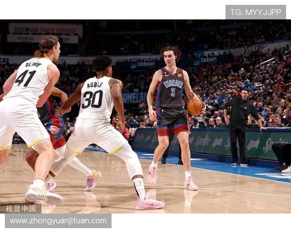 爵士与雷霆激战正酣精彩直播全程回顾与赛后分析 爵士与雷霆激战正酣精彩直播全程回顾与赛后分析