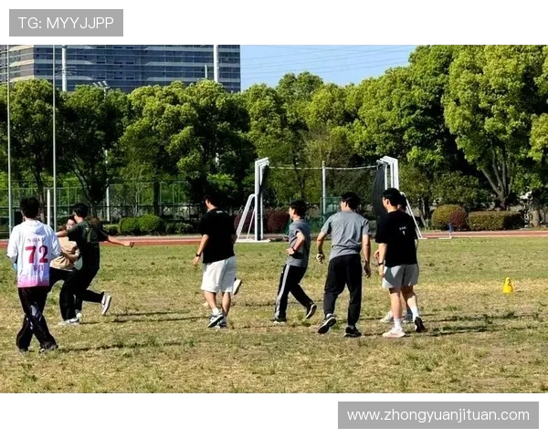 广州飞盘队灵活性变革引发热议探索新战术与团队协作的未来发展